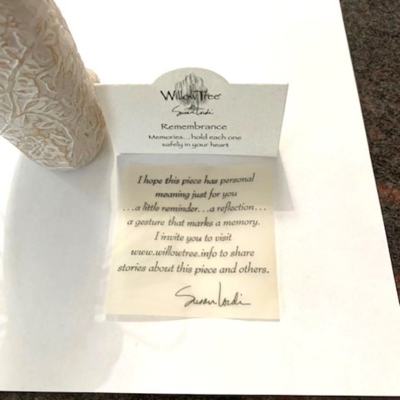 Willow Tree Remembrance Angel Figurine - Picture 2 of 7